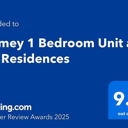 Homey 1 Bedroom Unit At Air Residences 마카티 외부 사진